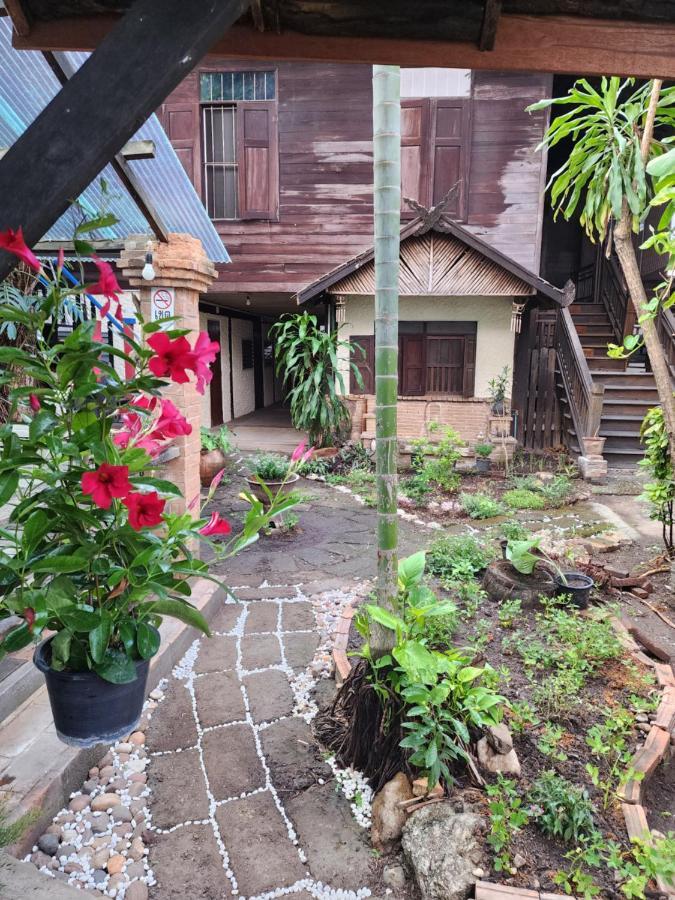 Cozy Nest Cnx Chiang Mai Exterior foto